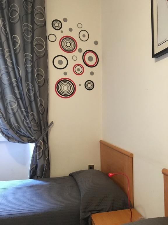 Delightful Apartment 100 Meters From The Colosseum Eksteriør bilde