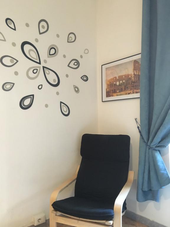 Delightful Apartment 100 Meters From The Colosseum Eksteriør bilde