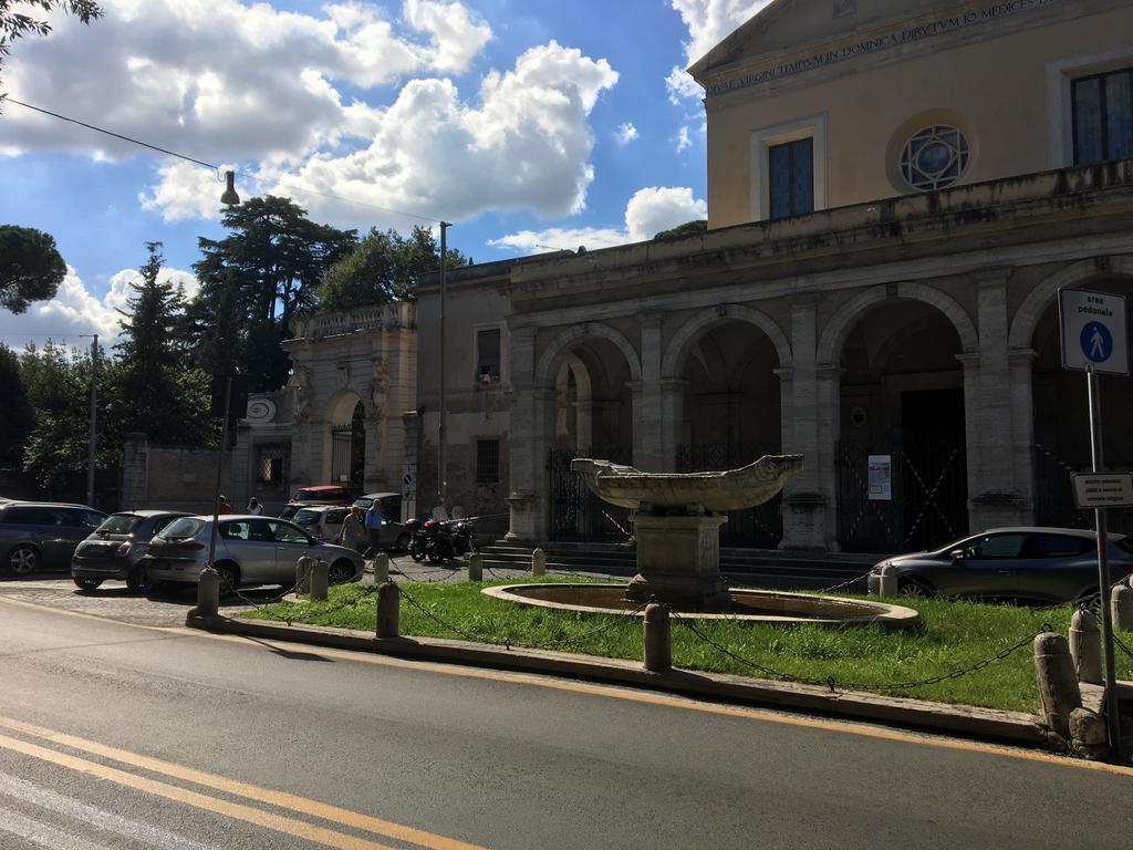 Delightful Apartment 100 Meters From The Colosseum Eksteriør bilde