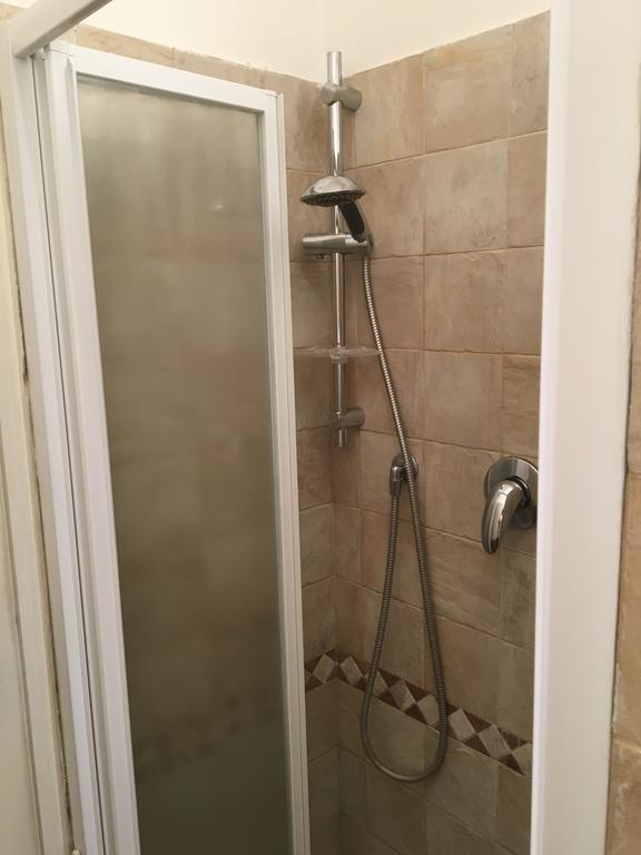 Delightful Apartment 100 Meters From The Colosseum Eksteriør bilde