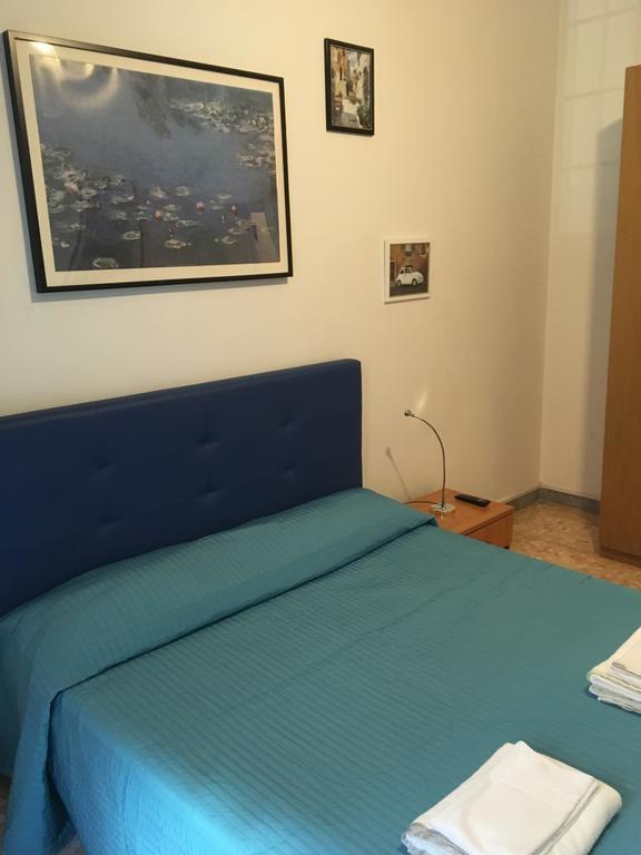 Delightful Apartment 100 Meters From The Colosseum Eksteriør bilde